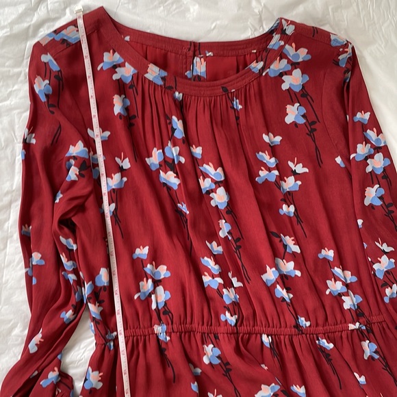 Dress with long sleeves Color- Red/Blue/Black Size-Medium NWOT - Picture 9 of 15